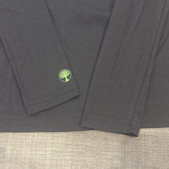 dark grey healing hands undershirt scrubs - Picture 4 of 4